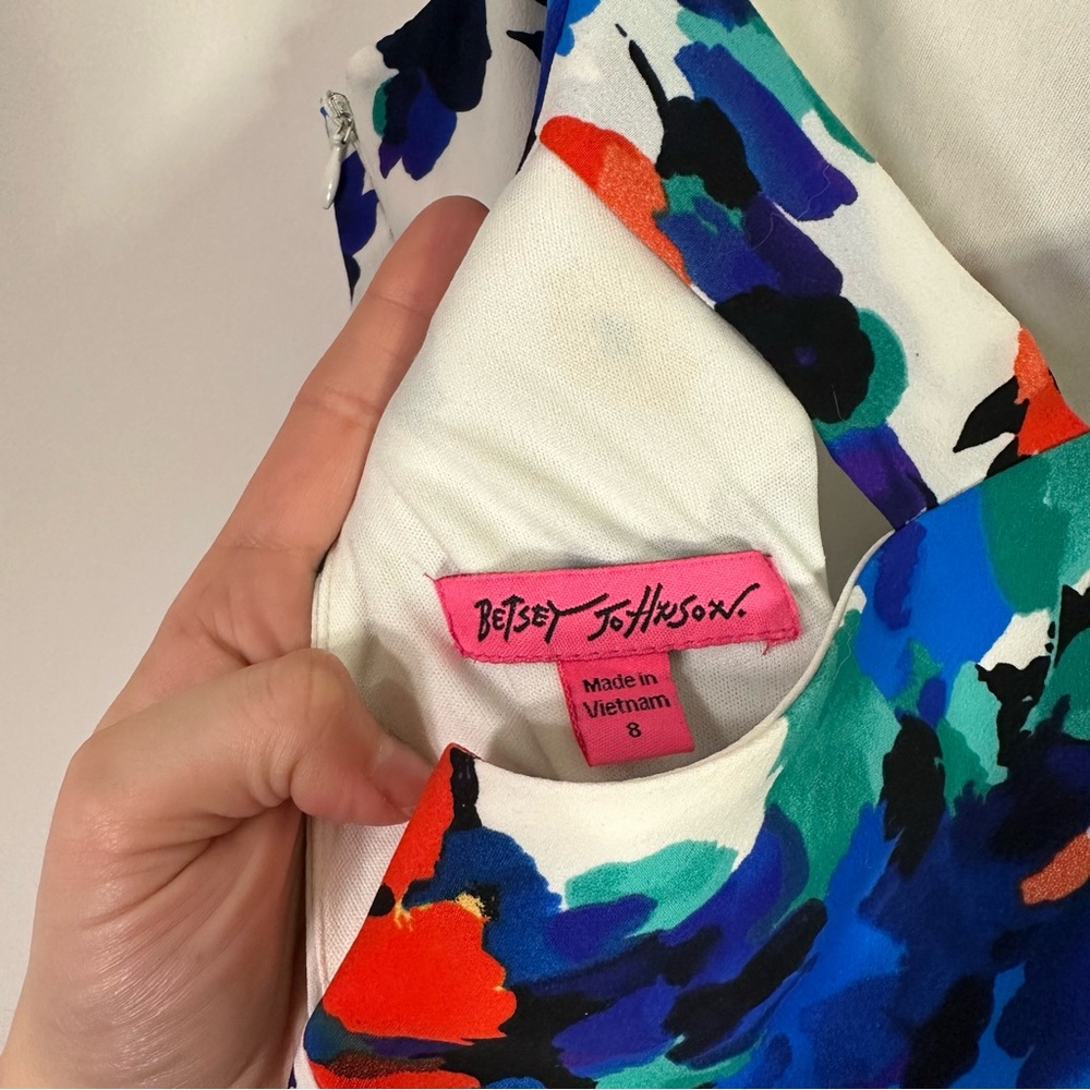 Betsey Johnson White Floral Midi Dress with Blue, Black & Multicolor Print - Picture 7 of 9